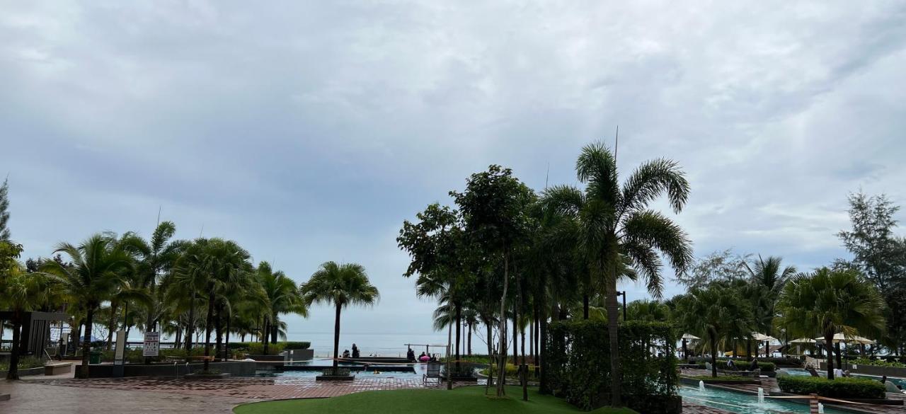 Dipantai Timurbay Seaview Grdfloor Private Residence Kuantan Exterior photo